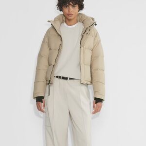 Aritzia Super Puff Shorty jacket Taupe!